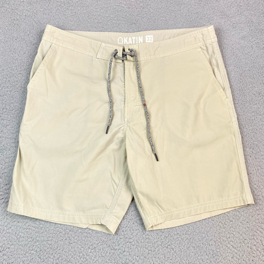 Katin Surf Co Beige Stretch Board Shorts Men’s Size 32  California Beach Summer